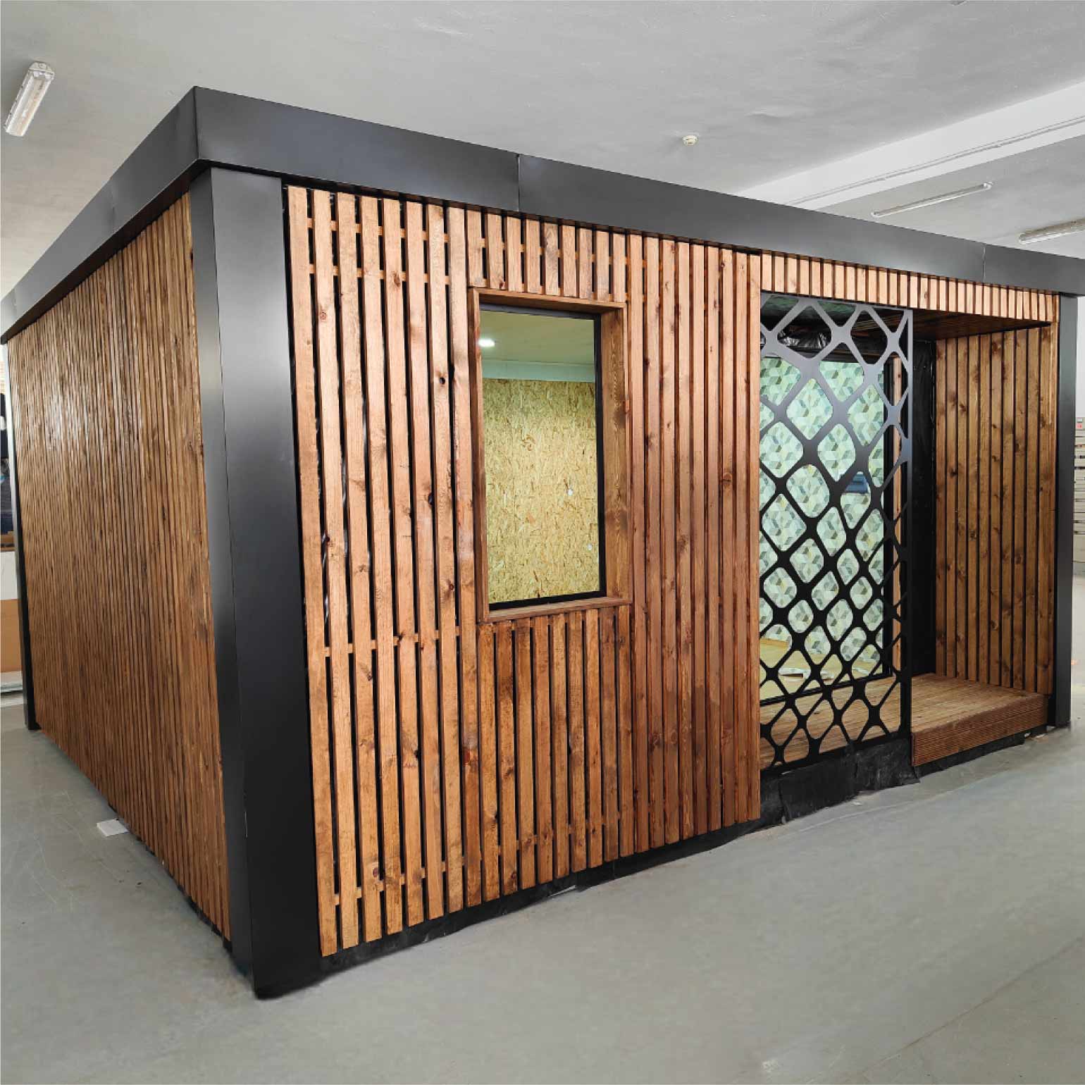 solutions stands, solutions agencement, communication visuelle, branding espace Agencement et Événementiel Stands PLV et Présentoirs Façades et Enseignes Structures préfabriquées