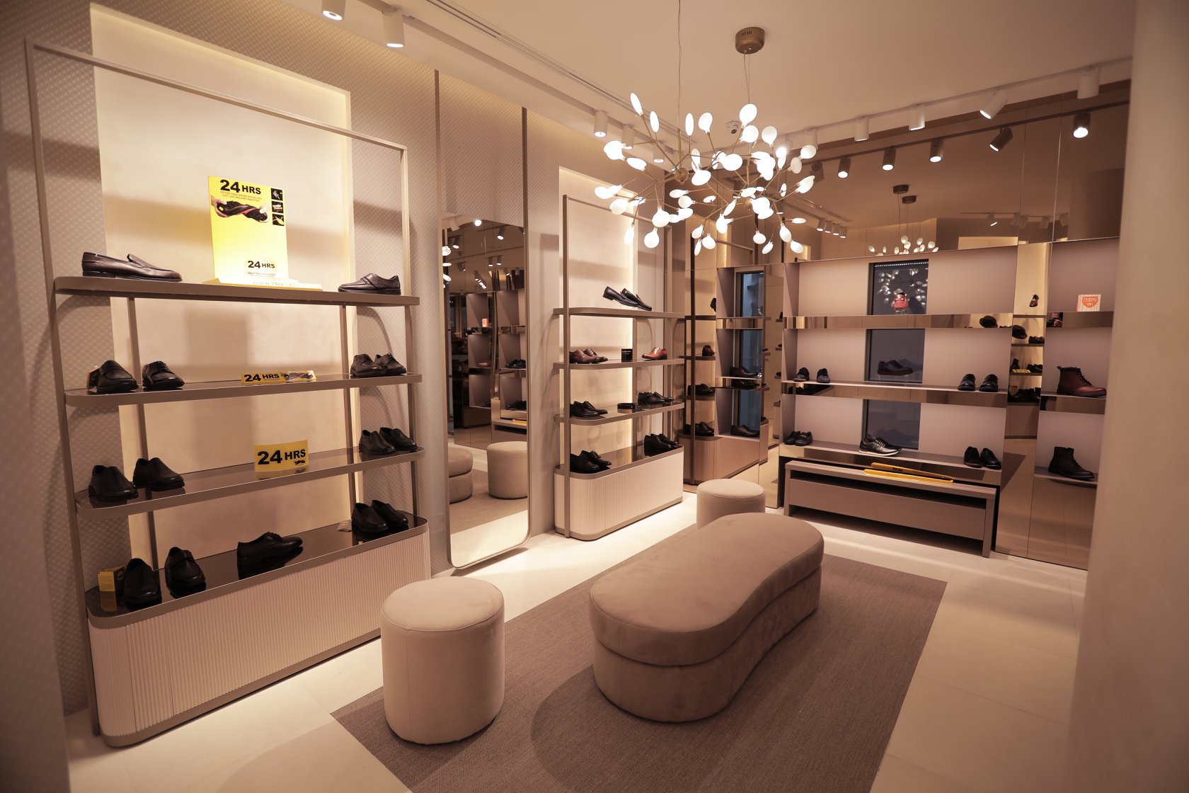 Sens Inverse Publicom agencement événementiel, stand salon, design stand, événement professionnel