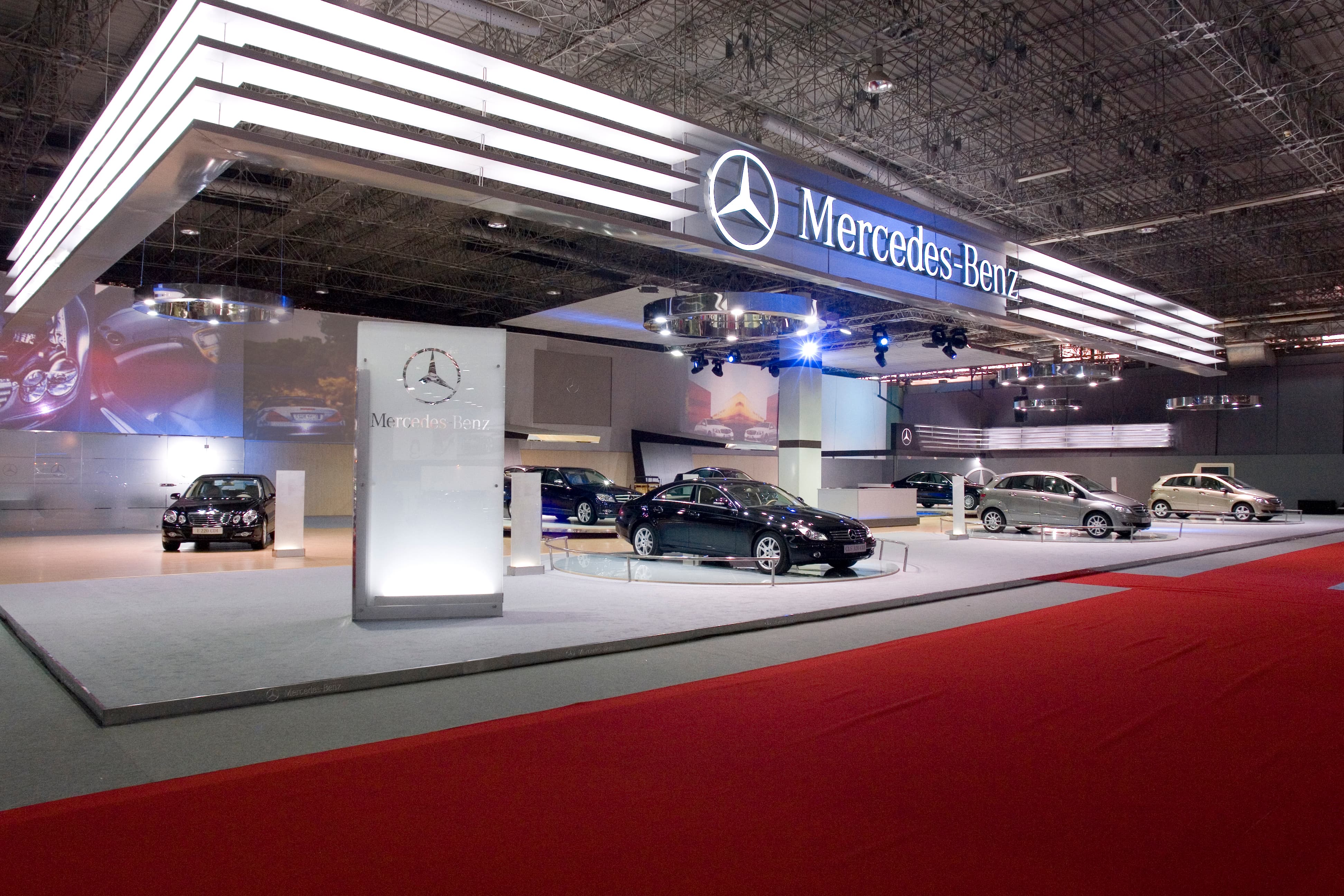 Mercedes Publicom stand sur mesure tunisie, stand exposition, fabrication stand salon, stand professionnel